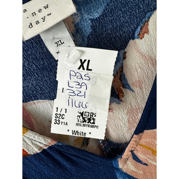 Women's A New Day Navy Floral V-Neck Tiered Dress XL - Picture 8 of 8